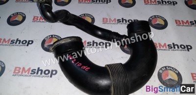 Патрубок воздушного фильтра Мерседес ом613